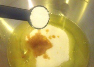 Adding cream of tartar to pavlova