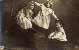 http://www.vintagerio.com/children_postcard_photos_g96-children_photographs_p13657.html