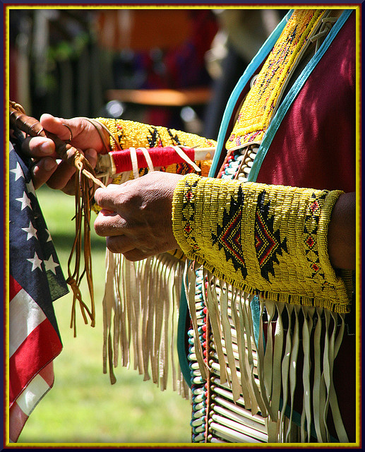 Native American dress 