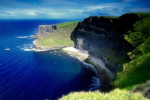 The Cliffs of Moher In County Clare | Irish American Mom Ocean cliffs