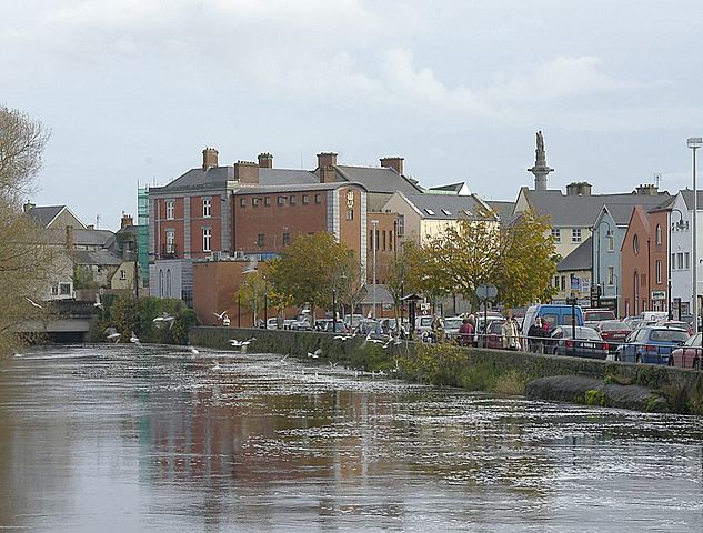Ennis County Clare | Irish American Mom Town by a river