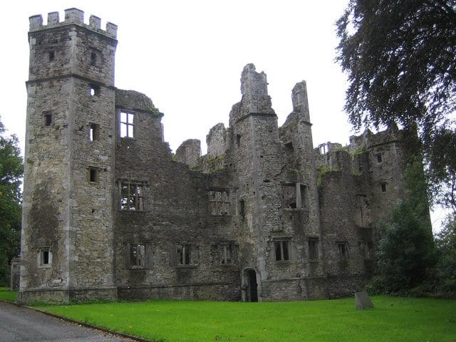 Ruins of Mallow Castle in County Cork | Irish American Mom Ruined castle