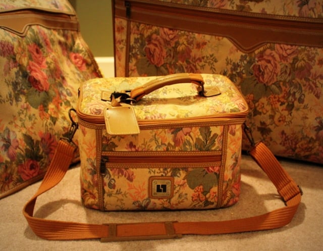 Tapestry Make-Up Bag of the Eighties | Irish American Mom Tapestry or brocade make up carrying case from the 1980${2}s
