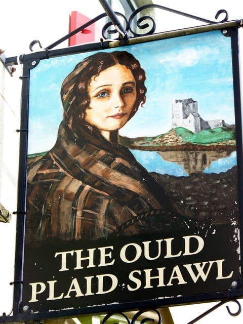 The Ould Plaid Shawl