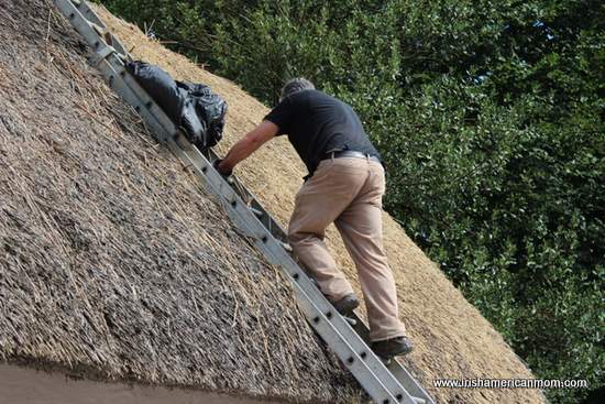 Thatching an Irish cottage | Irish American Mom Thatching an Irish cottage