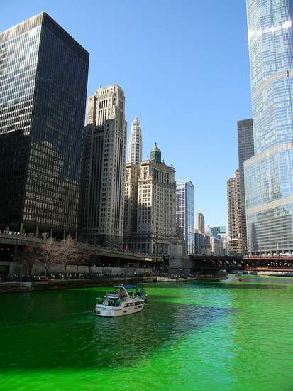 Chicago River turned green for St. Patrick's Day | Irish American Mom Chicago River turned green for St. Patrick's Day