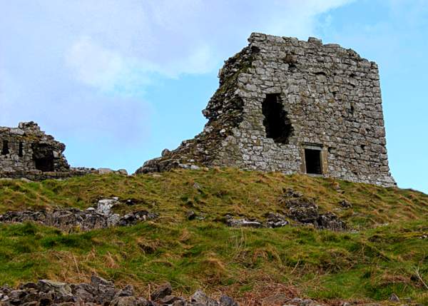 Dunamase Castle or Dun Masc or Dun Masg | Irish American Mom A fallen castle wall on a rocky hill
