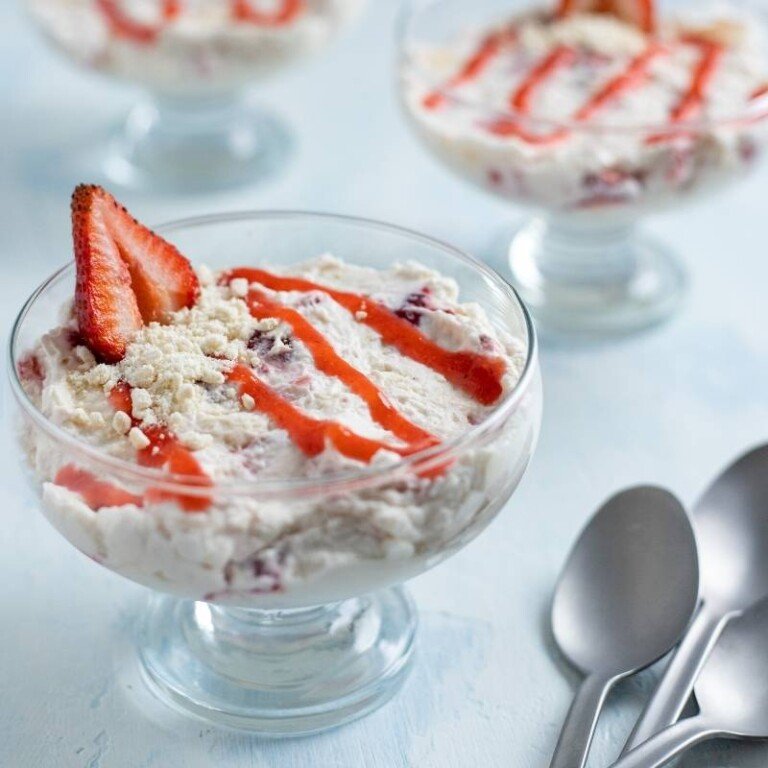 Best Recipe for Eton Mess: How to Make A Mess