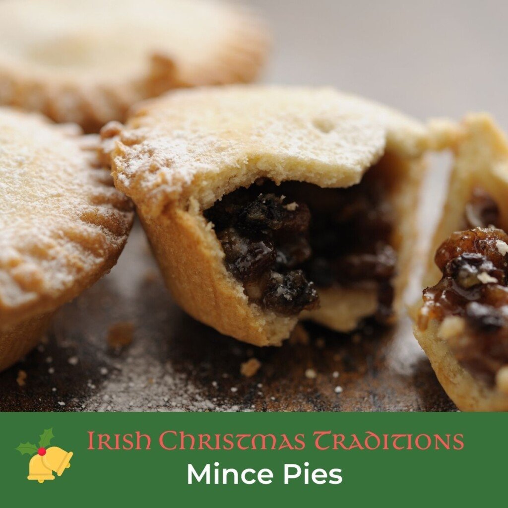 Open pastry mince pie with text banner