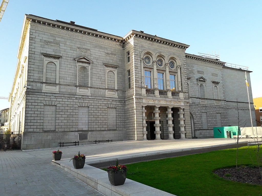 The National Gallery of Ireland | Irish American Mom Large stone building