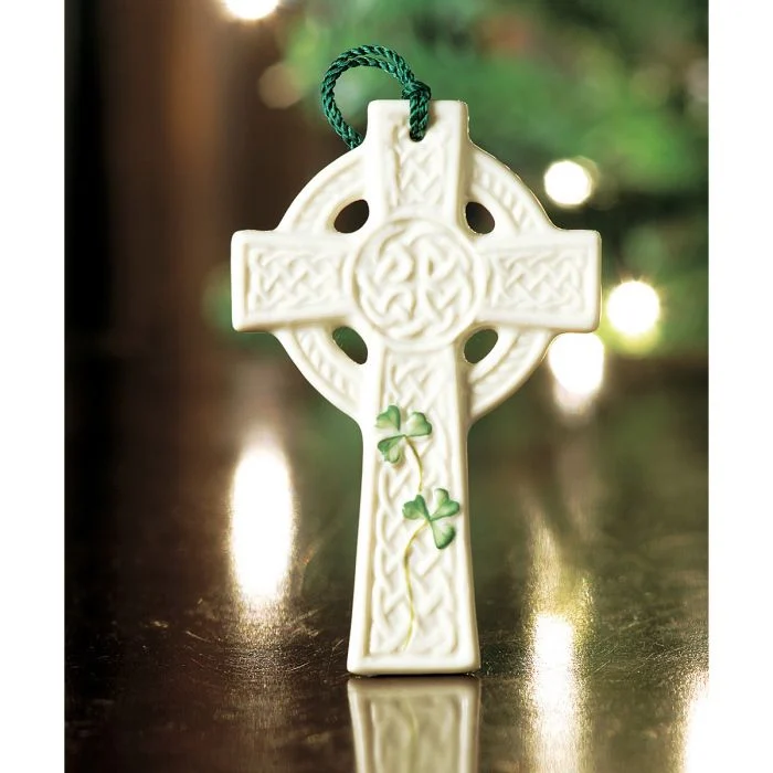 China Celtic Cross with shamrock motif