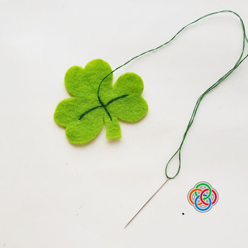 Plush Felt Shamrock Stitching Craft With Free Template