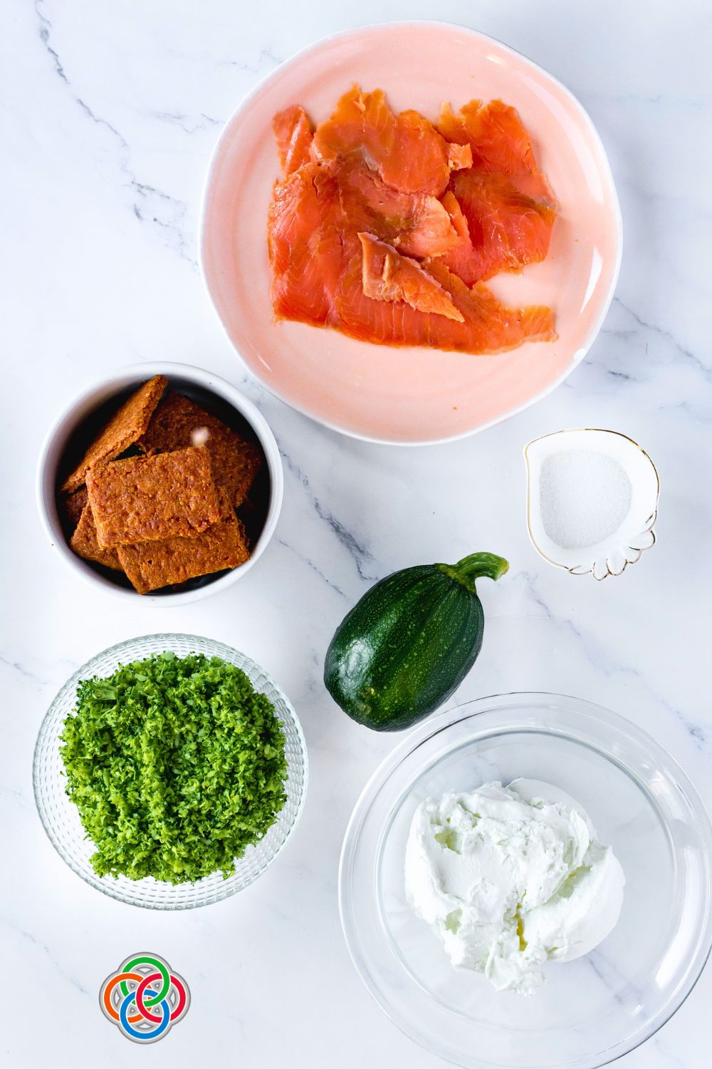 Ingredients for smoked salmon cracker appetizers